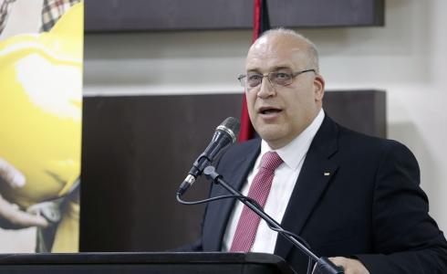 وزير العمل الفلسطيني نصري أبو جيش