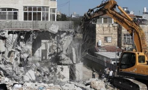 الاحتلال يهدم منازل المواطنين _ ارشيف