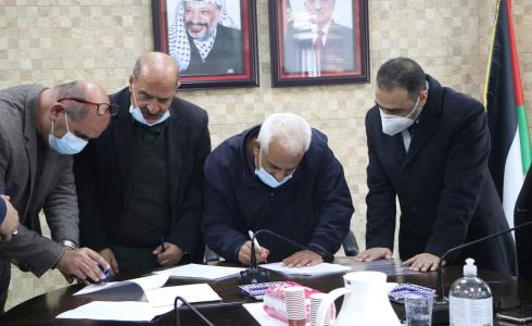 توقيع اتفاقية لتوريد محطة اوكسجين لمشفى "دورا الحكومي"