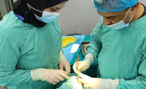 مستشفى العيون يستأصل ورم بحجم 1.8سم من حجر العين اليسرى لطفلة