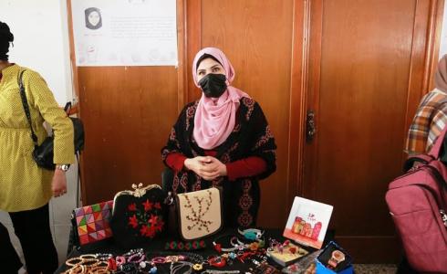 كلية الطب بجامعة الأزهر تنظم معرضاً لقصص نجاح المرأة الفلسطينية