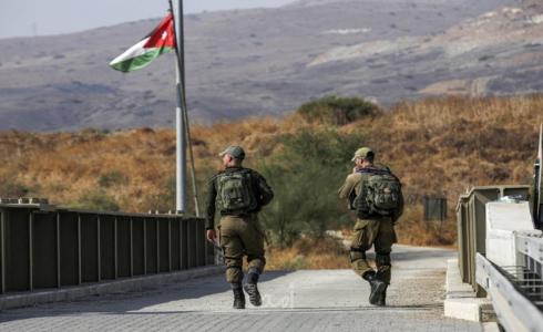جنود الجيش الإسرائيلي على الحدود الأردنية