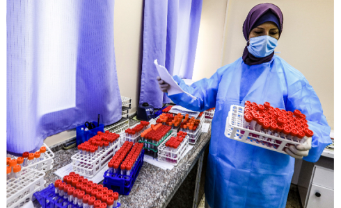 فحوصات كورونا في غزة - ارشيف