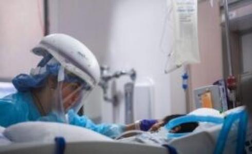 كورونا تفرض إغلاق رابع