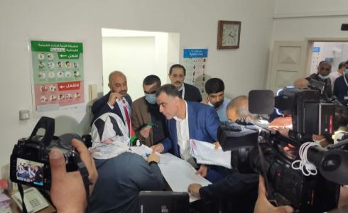التيار الإصلاحي يقدم قائمته الانتخابية 