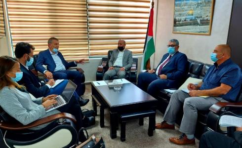 لقاء دائرة شؤون اللاجئين مع مفوض عام الأونروا