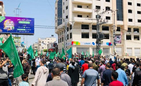 مسيرات حاشدة في غزة نصرة للأقصى ورفضًا لتأجيل الانتخابات