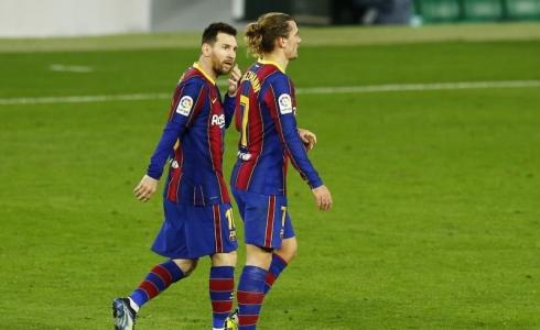 لاعبو برشلونة