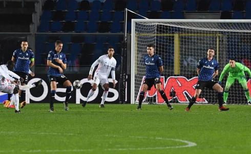 فريلاند ميندي تعرض للإصابة