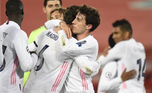 فرحة لاعبي ريال مدريد بعد اقصاء ليفربول