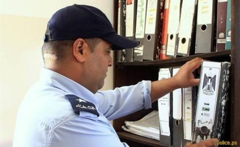 الشرطة تحل خلافات مالية لموقوفِين