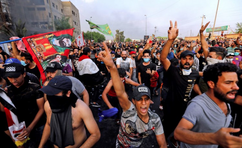 صورة للمتظاهرين في أحد شوارع بغداد