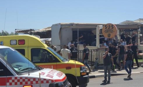 سيارات الإسعاف الإسرائيلية في مكان الحادث