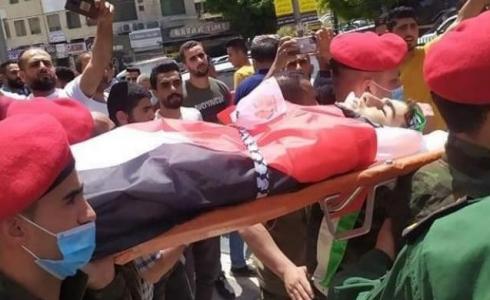 جماهير غفيرة تشيع جثمان الفتى عودة في نابلس