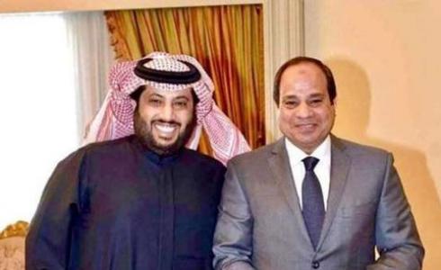 الرئيس المصري عبد الفتاح السيسي وتركي آل الشيخ