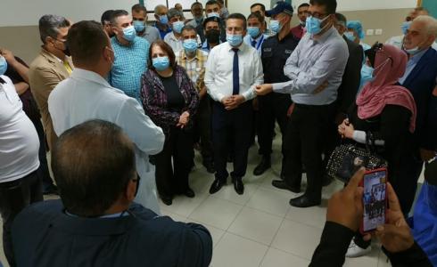 وزيرة الصحة مي الكيلة خلال زيارتها إلى مشافي غزة