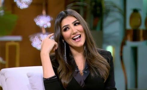 الفنانة المصرية مي عمر 