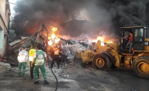 حريق نتيجة القصف في غزة