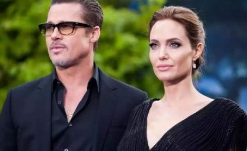 انجلينا جولي وبراد بيت
