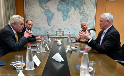 لقاء غانتس مع وينسلاند