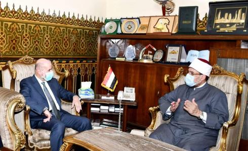 قاضي قضاة فلسطين يلتقي وزير الأوقاف المصري