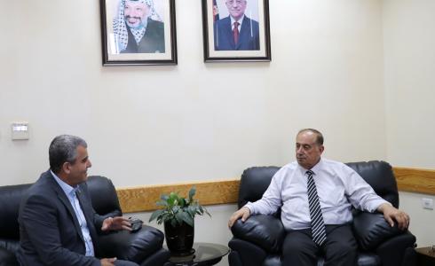 لقاء وزير التعليم العالي ومدير البنك الإسلامي الفلسطيني