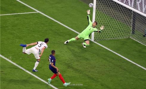 من مباراة فرنسا وألمانيا