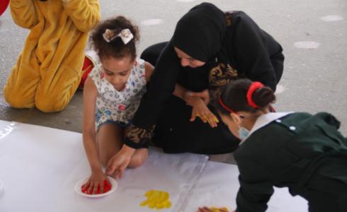 التعليم بغزة تُنفّذ برنامج تدخل لعلاج ما بعد الصدمة للطفلة سوزي اشكنتنا