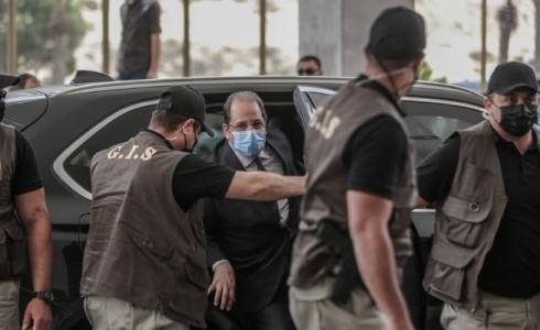 وزير المخابرات المصرية عباس كامل خلال زيارته لغزة