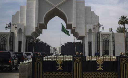 الكويت تعدل أوقات الدخول عبر الحدود البرية