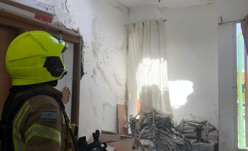 تضرر منزل اسرائيلي بصواريخ من غزة