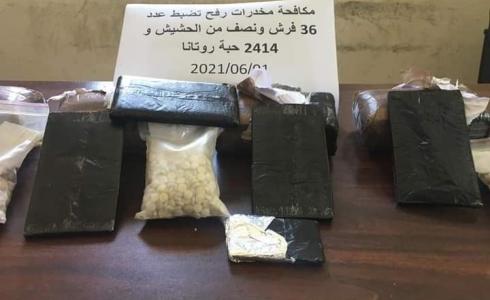 ضبط 49 فرش حشيش و3 آلاف حبة "روتانا" في غزة