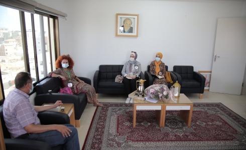 وفد من لجنة الصليب الأحمر الدولية يزور برنامج غزة للصحة النفسية