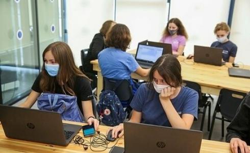 التعليم في إسرائيل في ظل تفشي كورونا