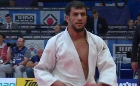 لاعب الجودو الجزائري فتحي نورين