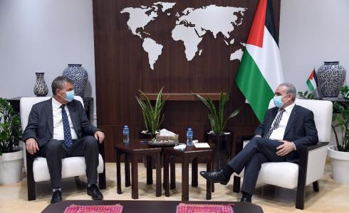 لقاء اشتية مع المفوض العام لوكالة الغوث "الأونروا"