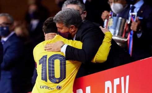 مؤشرات على اتفاق ميسي على التوقيع لبرشلونة - أرشيف