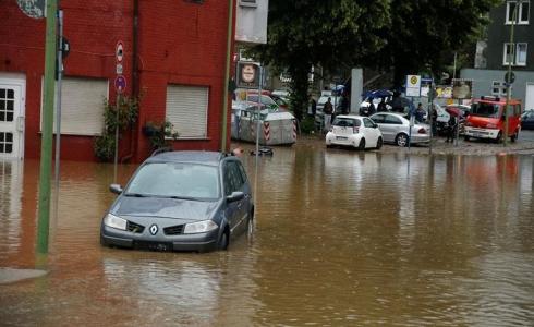 قتلى ومفقودين جراء فيضانات عارمة غرب ألمانيا