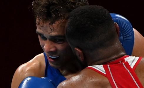 لحظة الواقعة في المباراة