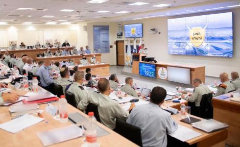 اجتماع القيادة الاسرائيلية العسكرية