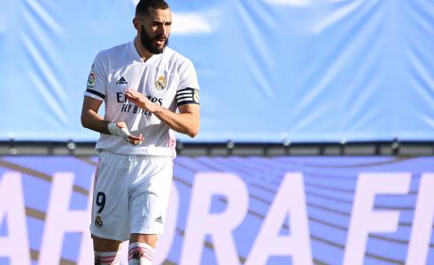 كريم بنزيما لاعب ريال مدريد