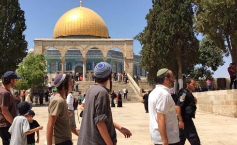 مستوطنون يقتحمون المسجد الأقصى