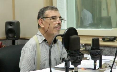 رضا عبد السلام أول مذيع على الهواء بدون ذراعين