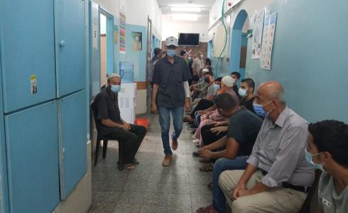 اقبال على تلقي لقاح كورونا في غزة