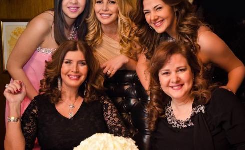 ابنة ميرفت أمين تكشف حالة ولدتها بعد وفاة صديقتها دلال عبد العزيز