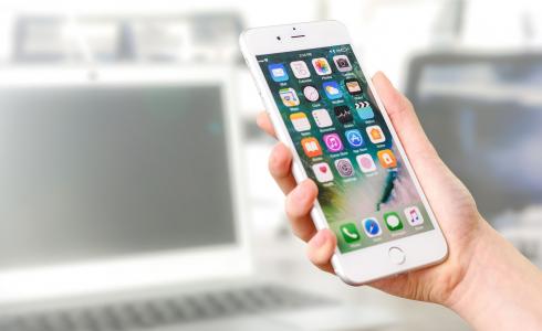 سوشيال ميديا