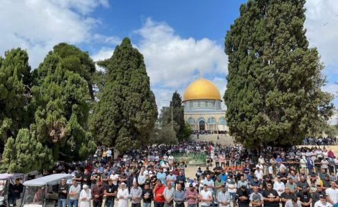 صلاة الجمعة في المسجد الأقصى