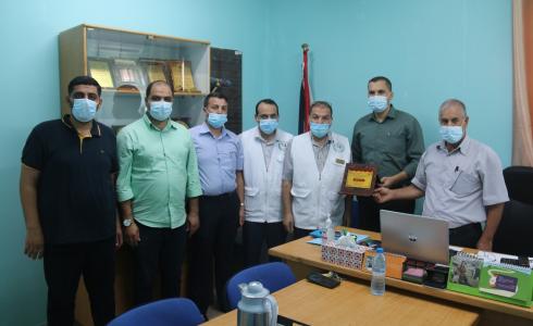 منتدى الشباب الحضاري ومؤسسة إبداع يكرمان وزارة الصحة بغزة