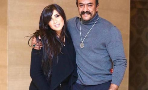 ياسمين عبد العزيز وأحمد العوضي.