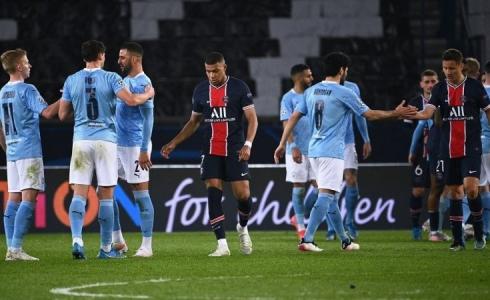 باريس سان جيرمان ومانشستر سيتي العام الماضي